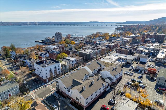 50 N Broadway 17, Nyack, NY 10960
