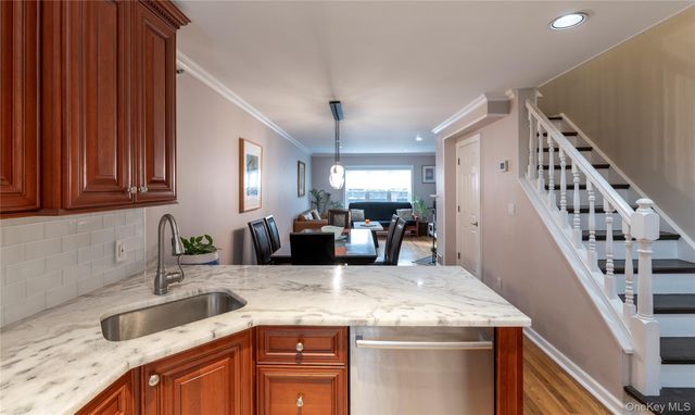 50 N Broadway 17, Nyack, NY 10960