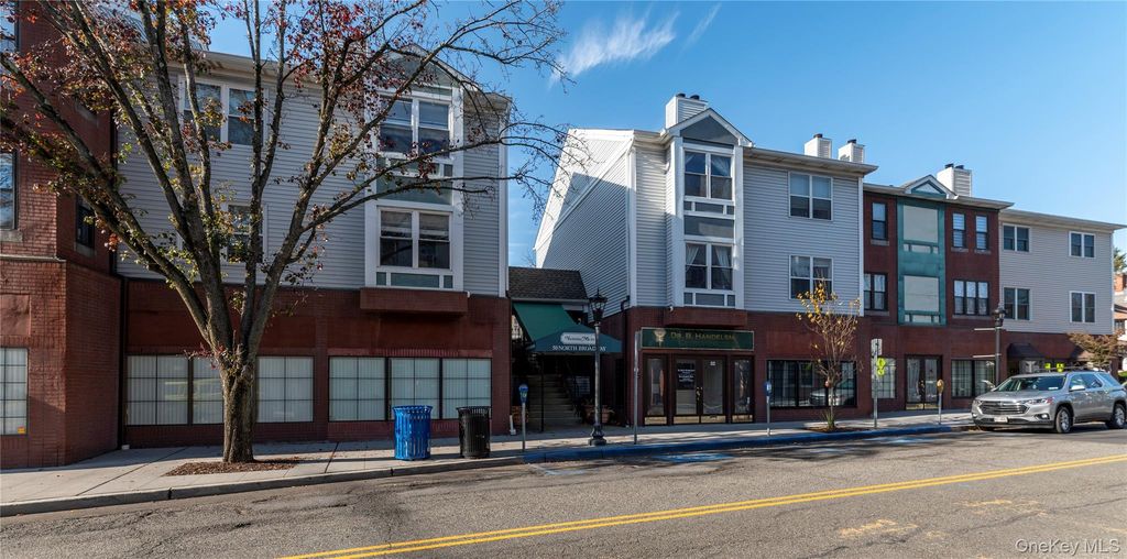 50 N Broadway 17, Nyack, NY 10960