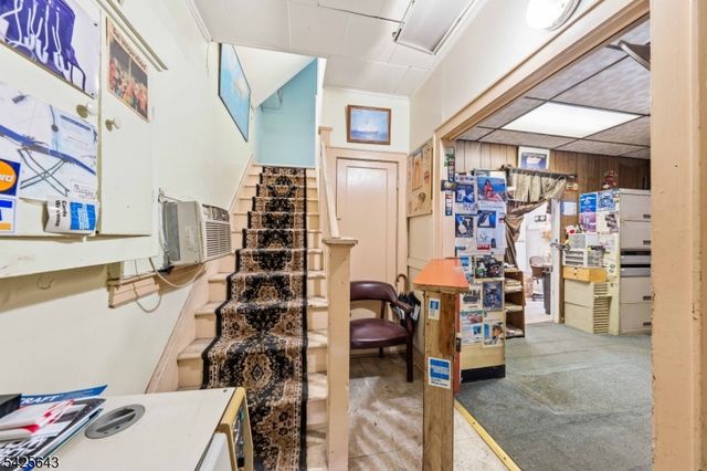 528 Spring St 3, Elizabeth City, NJ 07201