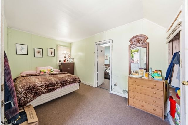 528 Spring St 3, Elizabeth City, NJ 07201