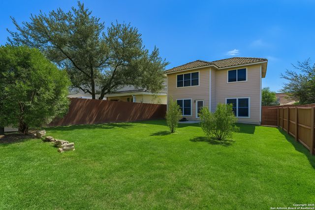 25519 Echo Springs, San Antonio, TX 78260