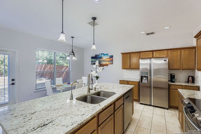 25519 Echo Springs, San Antonio, TX 78260