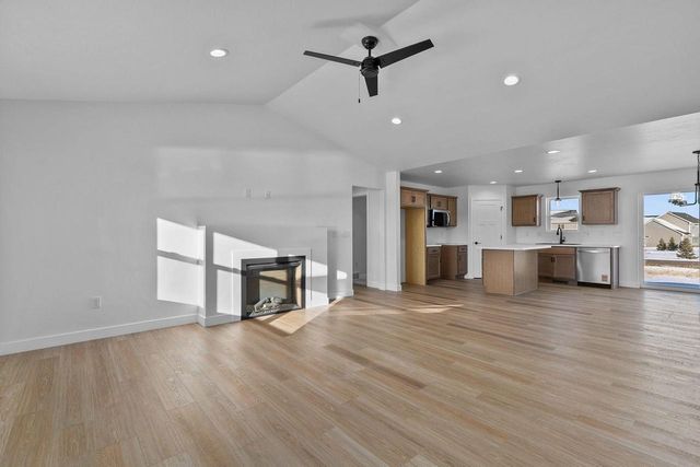 W5610 TONYS WAY, Appleton, WI 54915