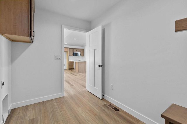 W5610 TONYS WAY, Appleton, WI 54915