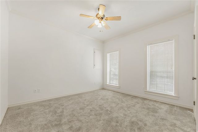 5560 Timberwood Drive, College Station, TX 77845