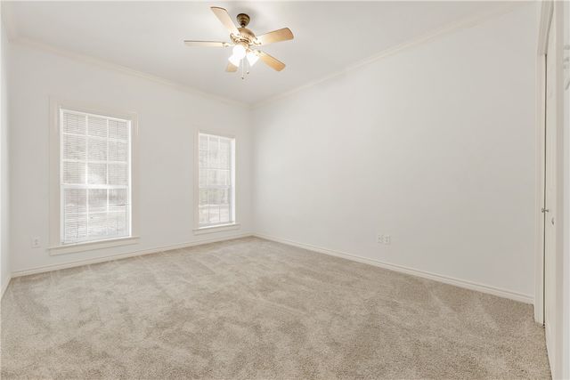 5560 Timberwood Drive, College Station, TX 77845