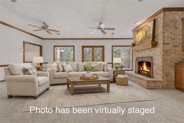 5560 Timberwood Drive, College Station, TX 77845