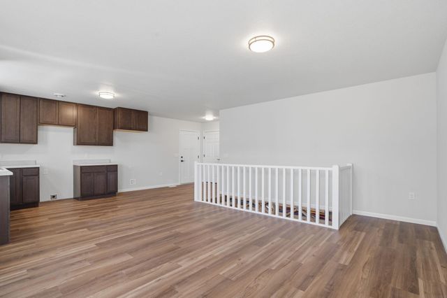 341 S Chestnut Avenue, New Hampton, IA 50659