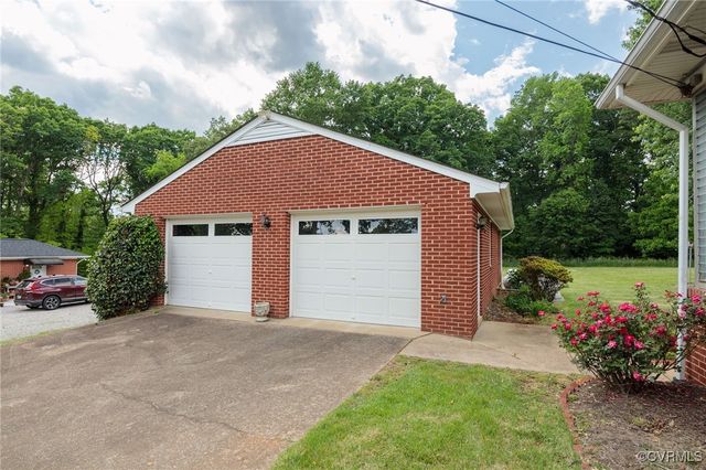 4212 Randolph Rd, North Chesterfield, VA 23236