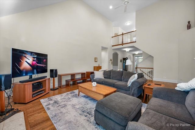 524 Tower Place, Fox River Grove, IL 60021