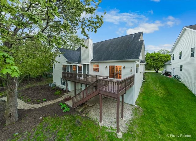 524 Tower Place, Fox River Grove, IL 60021