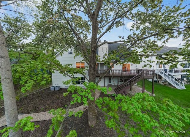 524 Tower Place, Fox River Grove, IL 60021