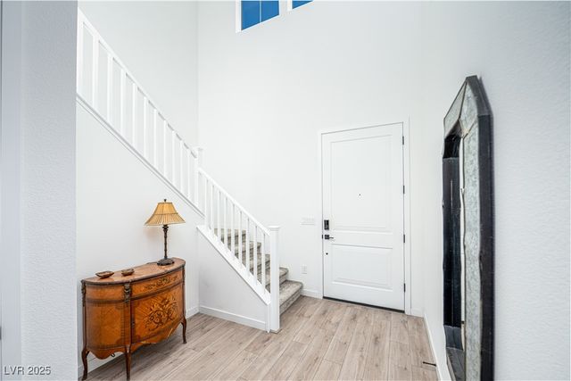 10386 Vista Argento Avenue, Las Vegas, NV 89166