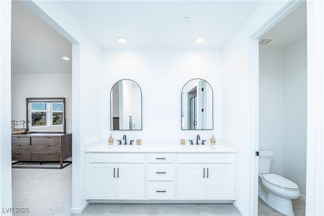 10386 Vista Argento Avenue, Las Vegas, NV 89166