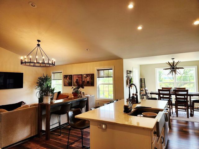 4 MISTRAL COURT, Fond Du Lac, WI 54937