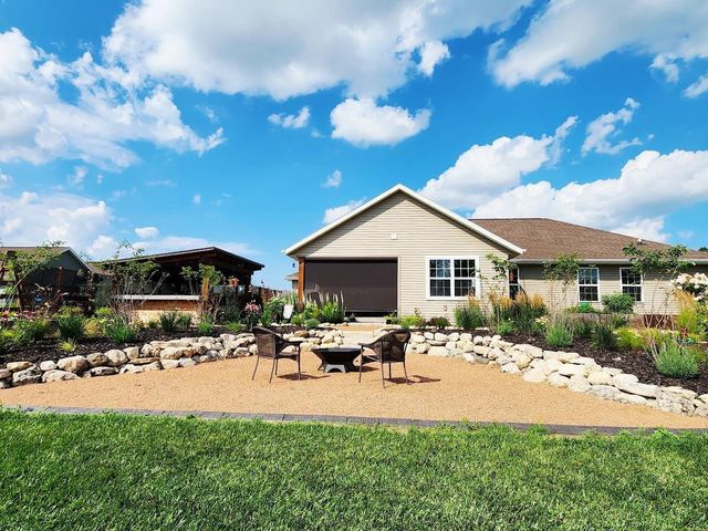 4 MISTRAL COURT, Fond Du Lac, WI 54937