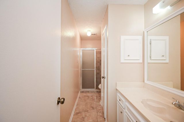 7918 Chancel Drive, Houston, TX 77071