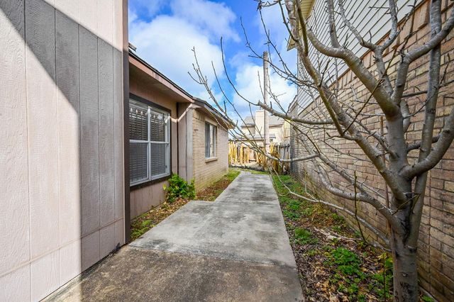 7918 Chancel Drive, Houston, TX 77071