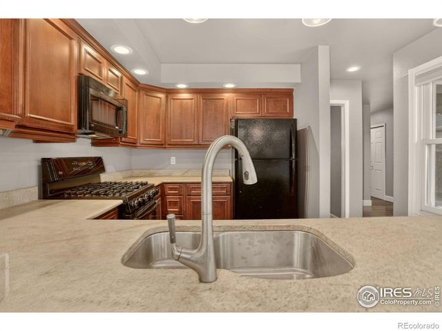 10000 E Yale Avenue 41, Denver, CO 80231