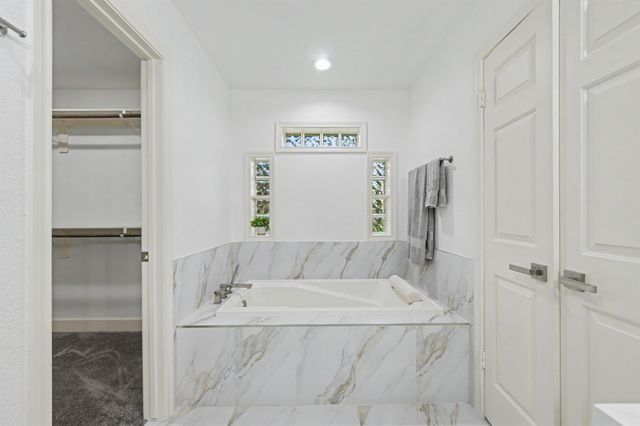 3514 Pebble Beach Boulevard, Montgomery, TX 77356