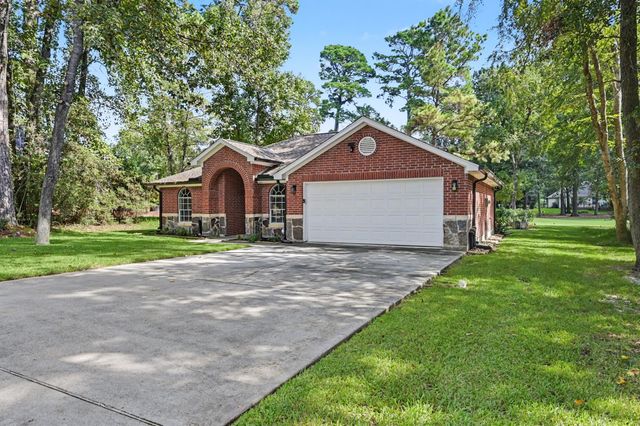 3514 Pebble Beach Boulevard, Montgomery, TX 77356