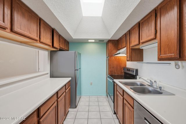 1761 W Dalehaven Circle, Tucson, AZ 85704