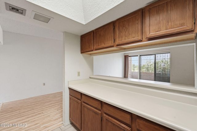 1761 W Dalehaven Circle, Tucson, AZ 85704