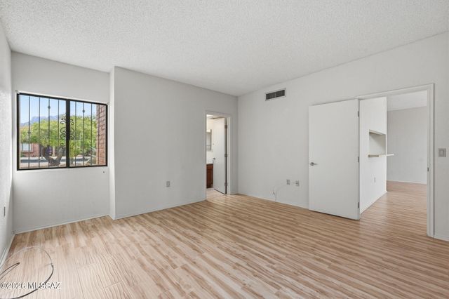 1761 W Dalehaven Circle, Tucson, AZ 85704