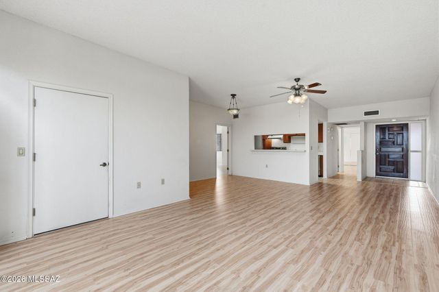 1761 W Dalehaven Circle, Tucson, AZ 85704