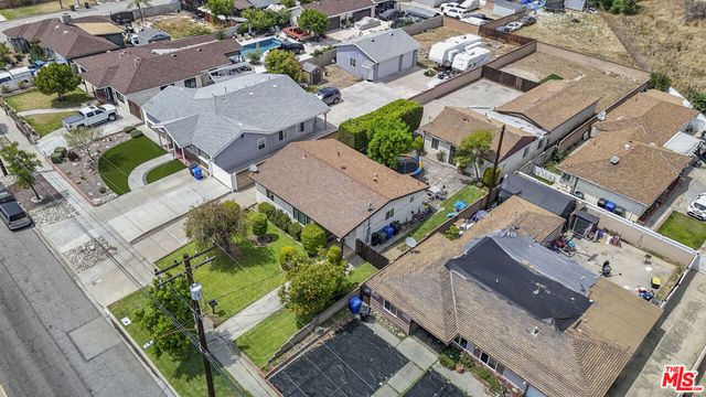 505 W 1st Street, Azusa, CA 91702