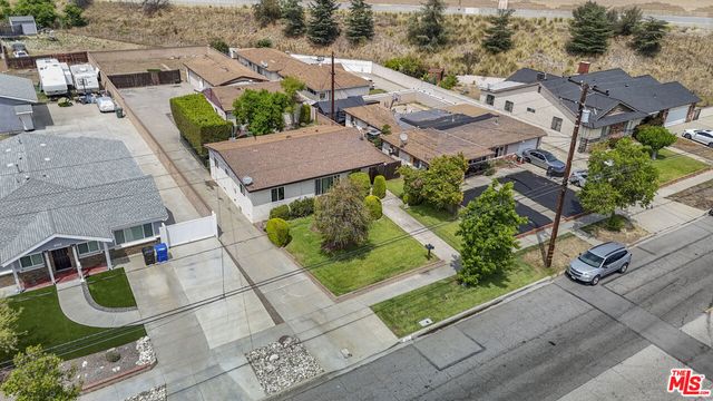 505 W 1st Street, Azusa, CA 91702
