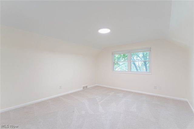 5680 Alberta Drive, Lyndhurst, OH 44124