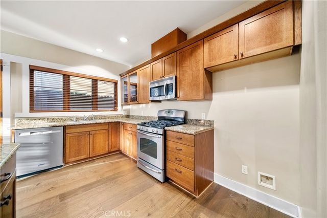 136 N Vermont, Glendora, CA 91741