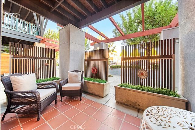 136 N Vermont, Glendora, CA 91741