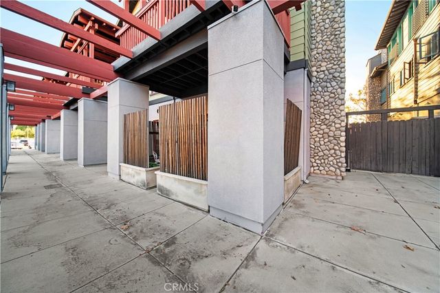 136 N Vermont, Glendora, CA 91741