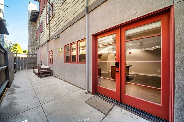 136 N Vermont, Glendora, CA 91741