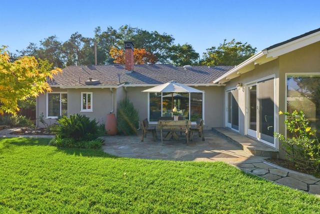 185 Beverly Lane, Los Altos, CA 94022