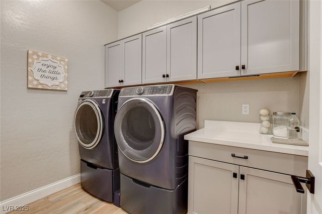 117 Ella Ashman Avenue, Henderson, NV 89011