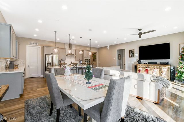 117 Ella Ashman Avenue, Henderson, NV 89011