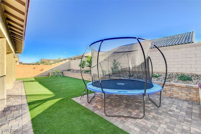 117 Ella Ashman Avenue, Henderson, NV 89011