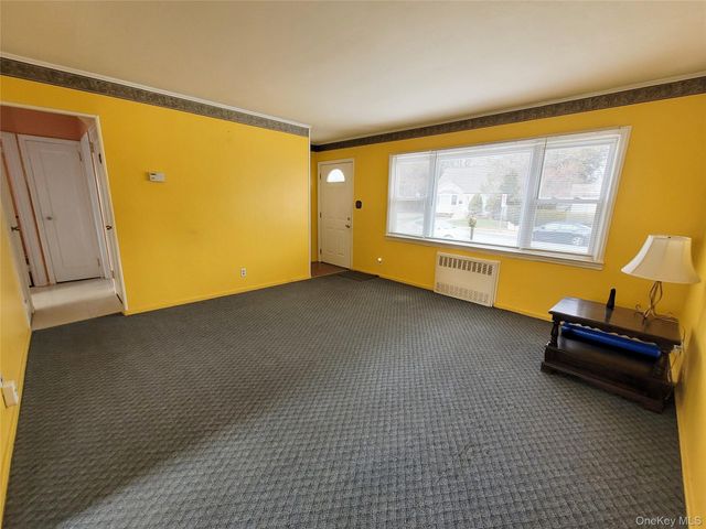 2106 5th Street, East Meadow, NY 11554