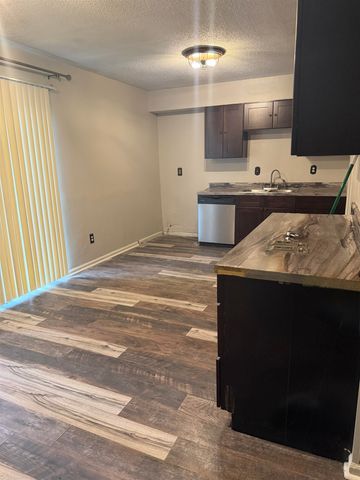 4693 ROYAL RIDGE RD, Memphis, TN 38128