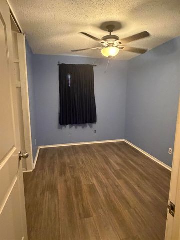 4693 ROYAL RIDGE RD, Memphis, TN 38128