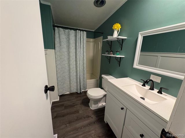 4729 Turtle Creek Drive, Howell, MI 48843