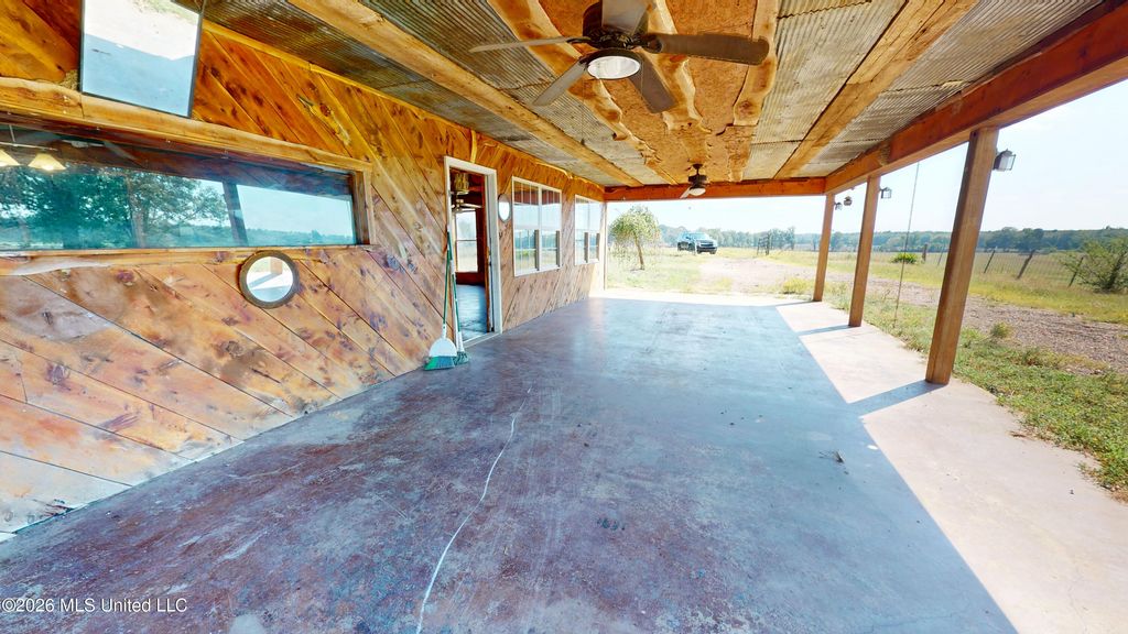 367 Dandridge Drive, Senatobia, MS 38668 — photo 2