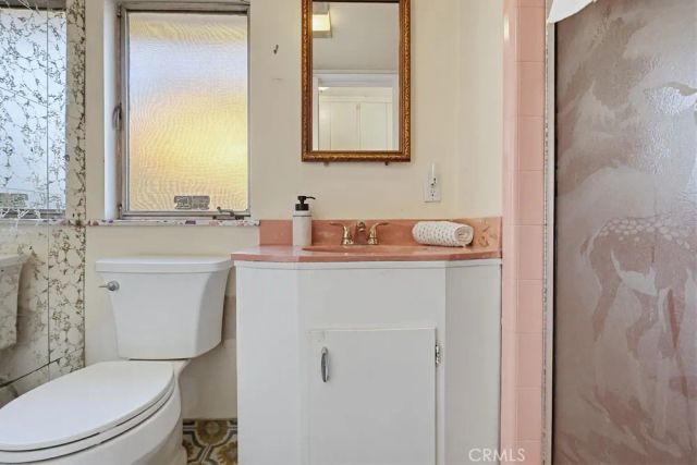 8670 7th, Downey, CA 90241