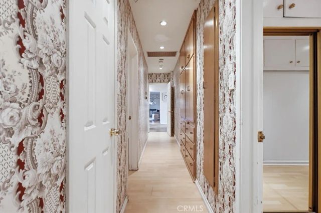 8670 7th, Downey, CA 90241