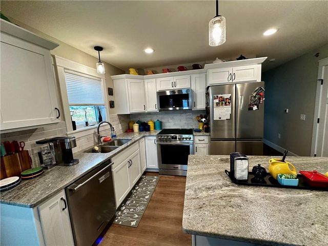 5522 Cottage Lane, Eau Claire, WI 54701