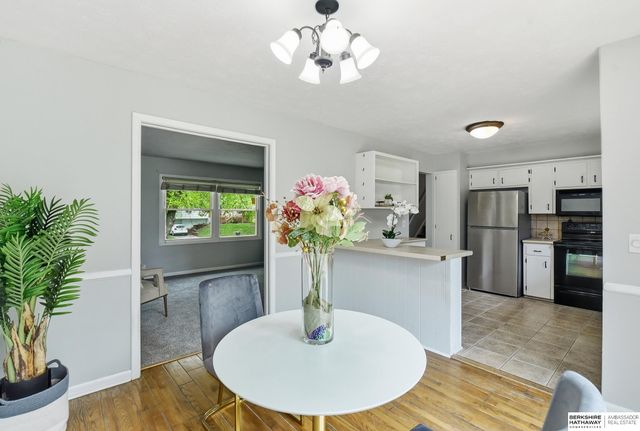 1515 N 107th Avenue, Omaha, NE 68114